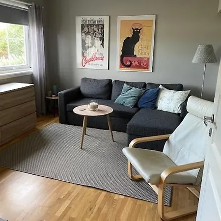 Trivelig Leilighet Ved Inngangen Til Senja شقة *